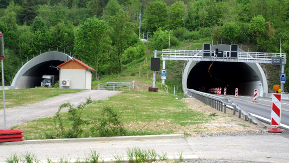 Sanierung Schönbuchtunnel